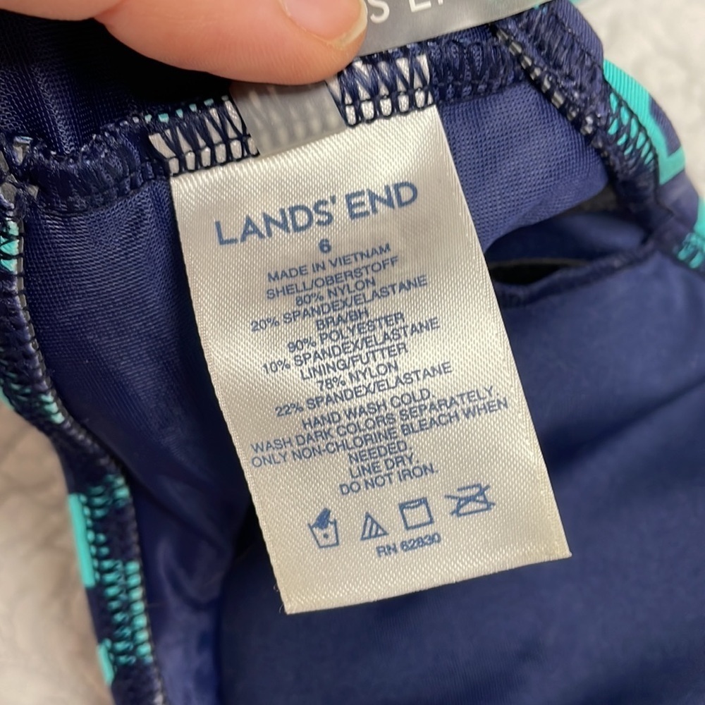 6 Lands End Swim Top A04 6419 - Picture 3 of 4